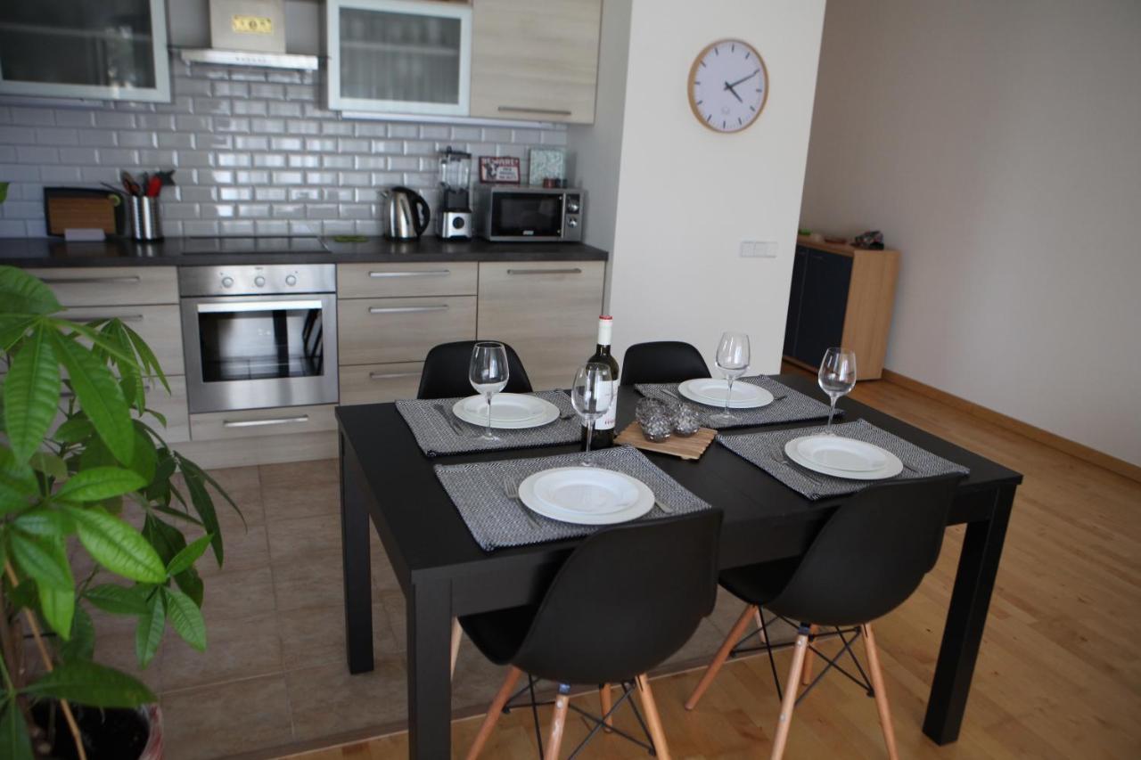 Cozy Home Apartment Kaivas, Free Parking, Self Check-In Ρίγα Εξωτερικό φωτογραφία